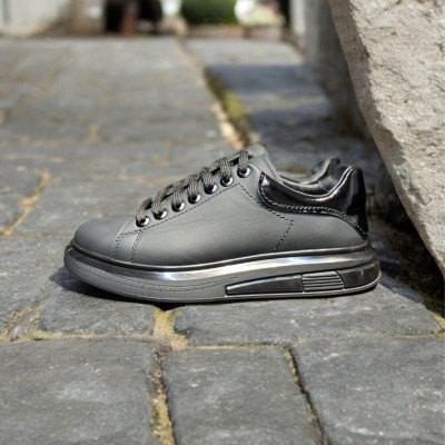 Siyah Mat Deri Sneakers 