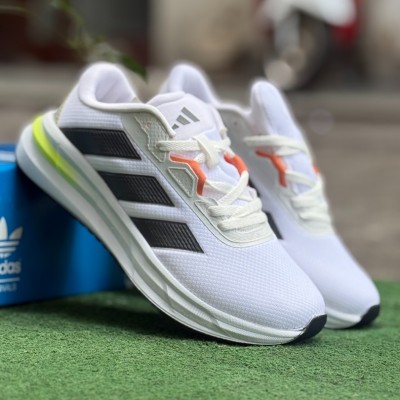 Sınır Tanımayan Adımlar: Adizero Serisi