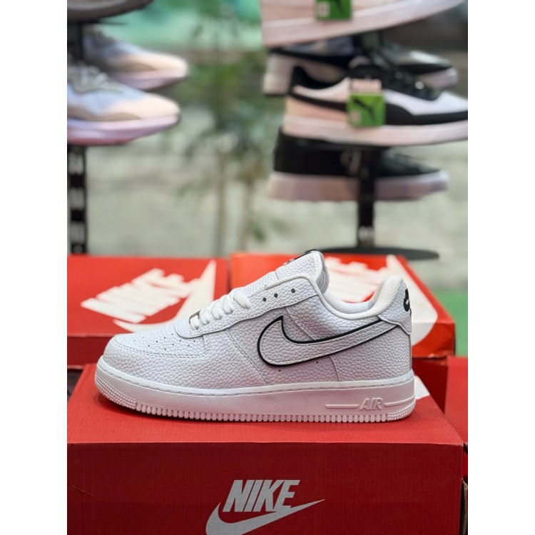 Tarzını Tamamlayan Son Dokunuş Nike SERİSİ- 