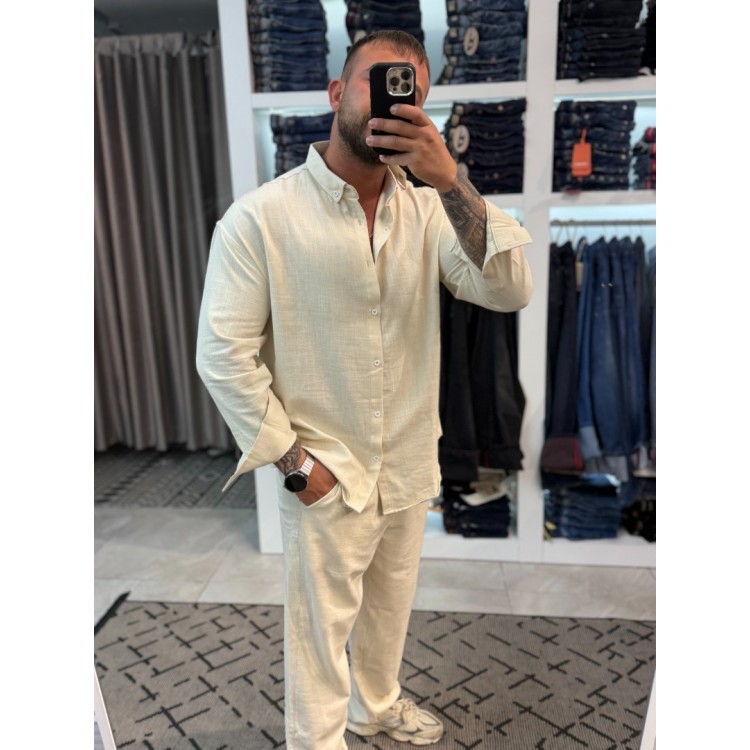 Ketenin En Klas Hali: Bej Oversize Takım